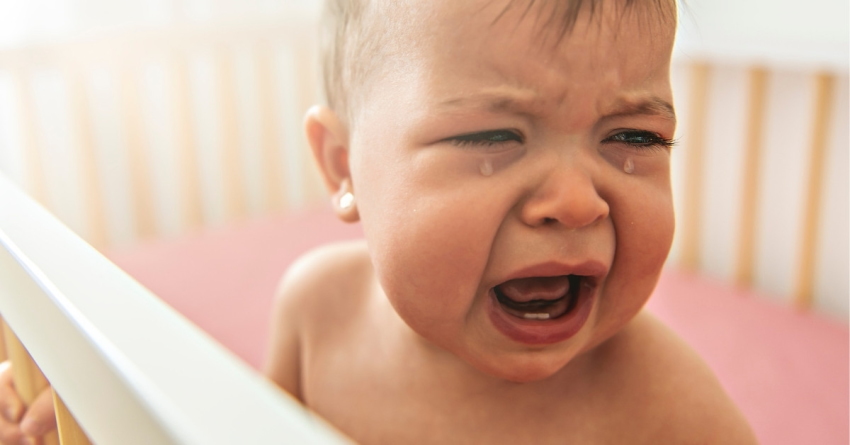 11-month-old wakes up screaming