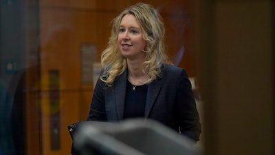 Former Theranos CEO Elizabeth Holmes arrives at federal court in San Jose, Calif., Monday, Oct. 17, 2022.