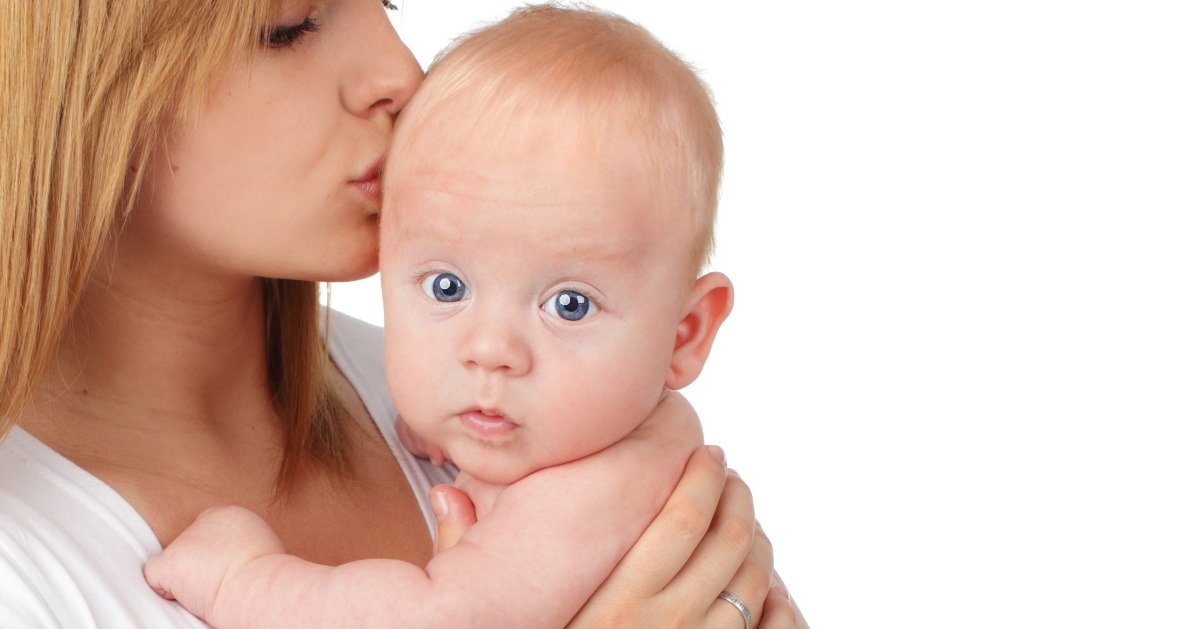 3-month-old baby cries when held by others