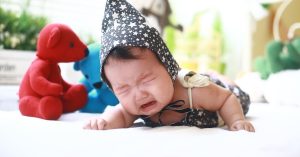 Read more about the article My Baby Hates Tummy Time! 7 Helpful Tips to Make It Fun!