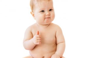 Read more about the article How to start Baby Sign Language: 7 tips to make it Easy and Fun!