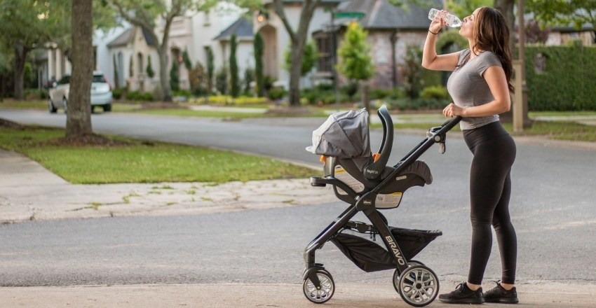 morning stroller walk