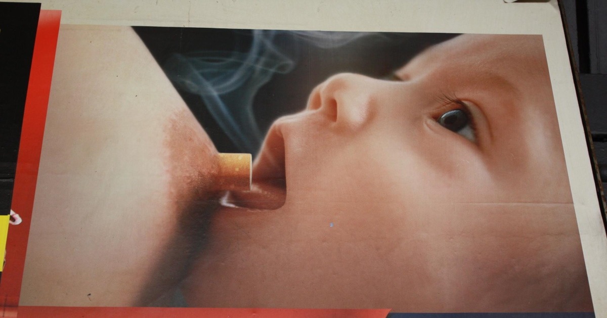 smoking while breastfeeding