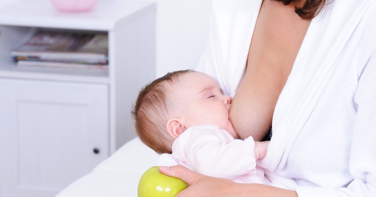 taste of breast milk and mom's diet