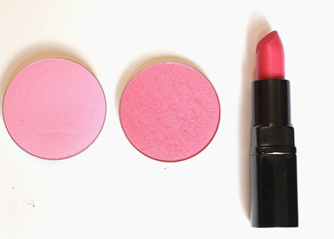 use lipstick as blusher