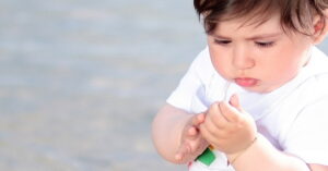 Read more about the article Signs of Autism in Babies and Toddlers, Diagnosis, Treatment, Coping